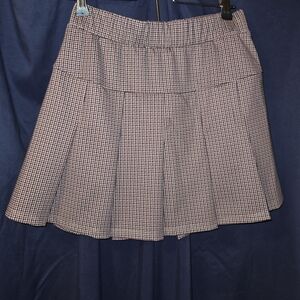 Olive & Oak Houndstooth Skirt